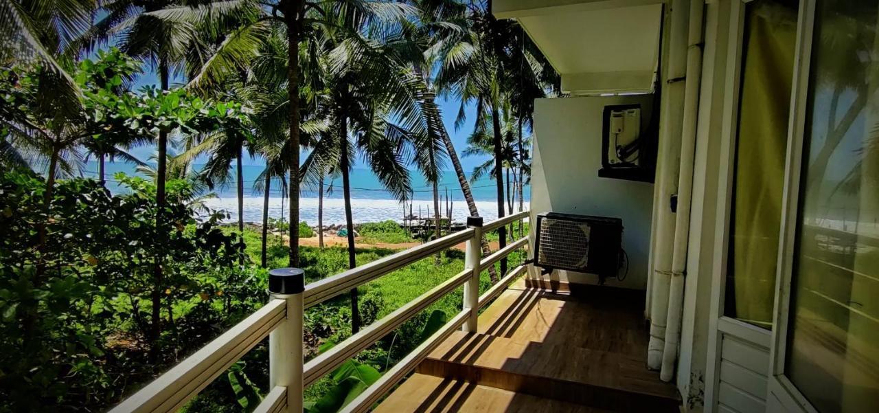 White Shell Beach House Kannur Eksteriør bilde