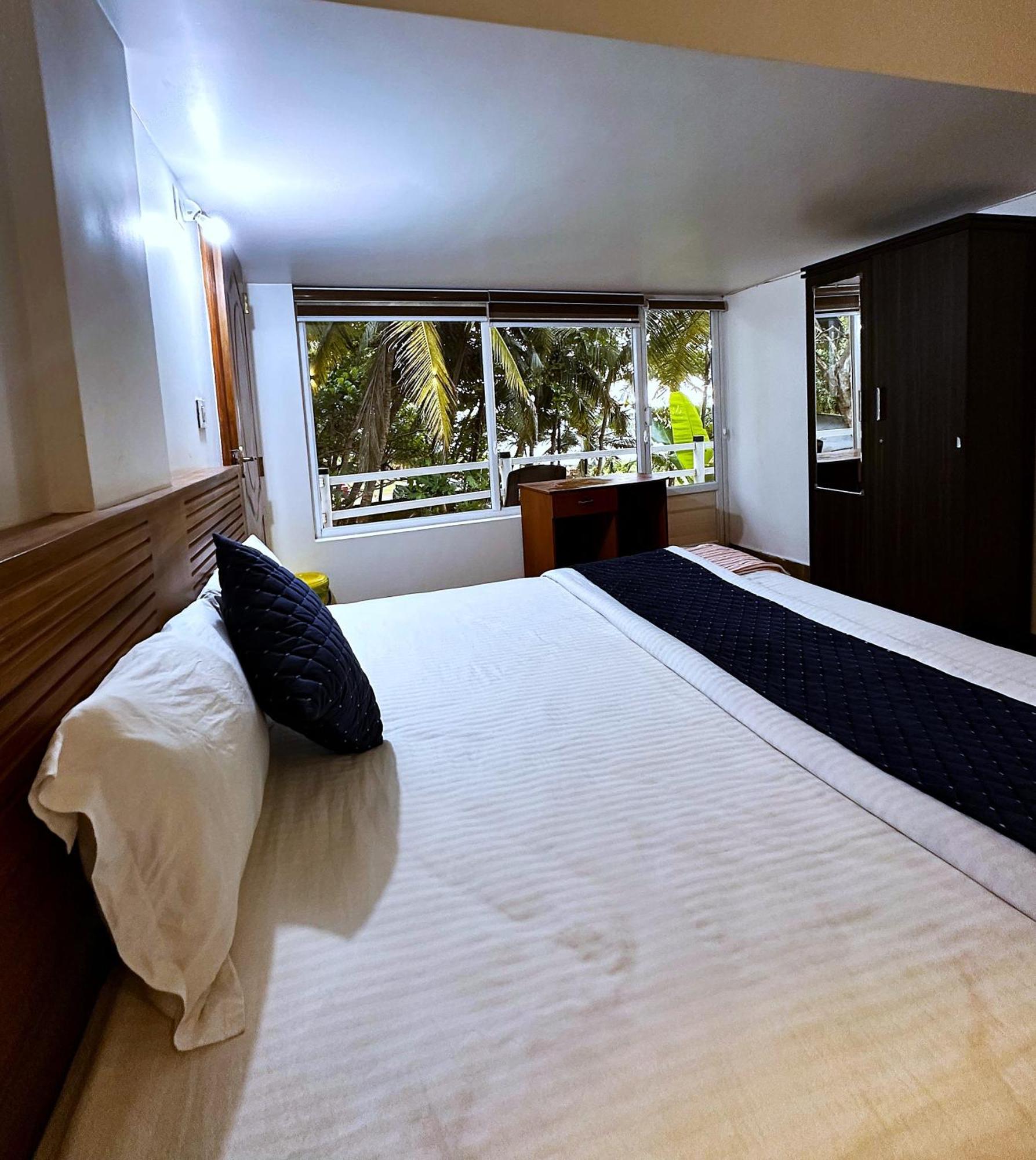 White Shell Beach House Kannur Eksteriør bilde